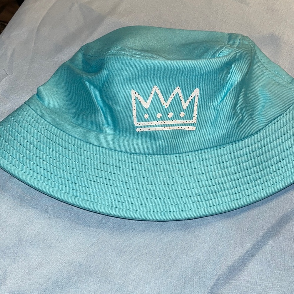 charles the first light blue bucket hat